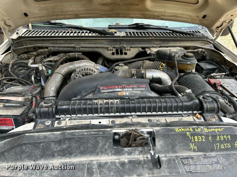 image for item NQ9850 2005 Ford F450 Super Duty XL  bucket truck