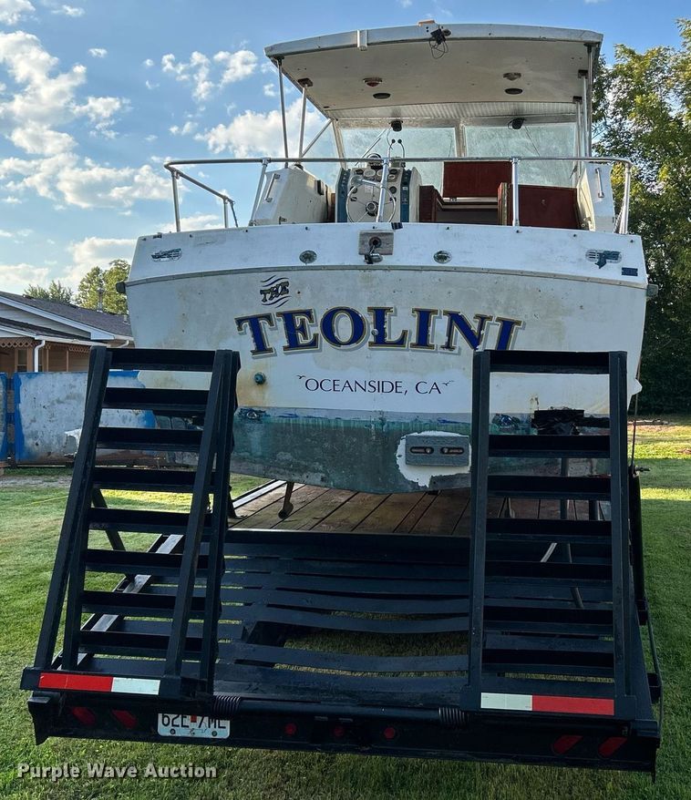 image for item NQ9870 1966 California  boat