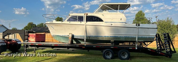 image for item NQ9870 1966 California  boat