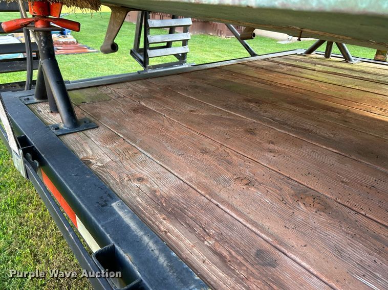 image for item NQ9870 1966 California  boat