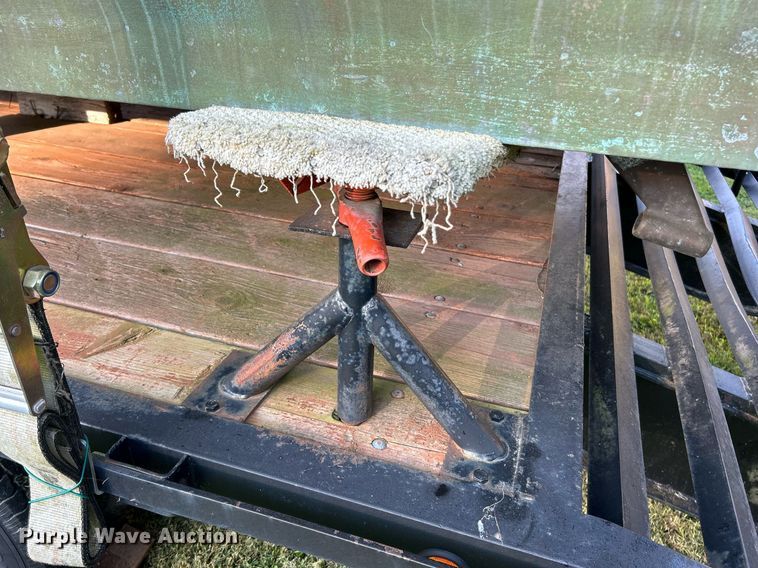 image for item NQ9870 1966 California  boat