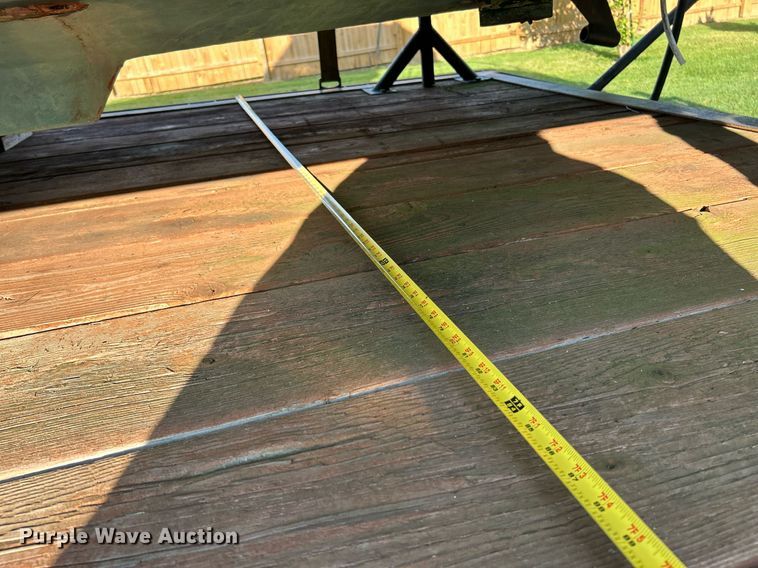 image for item NQ9870 1966 California  boat