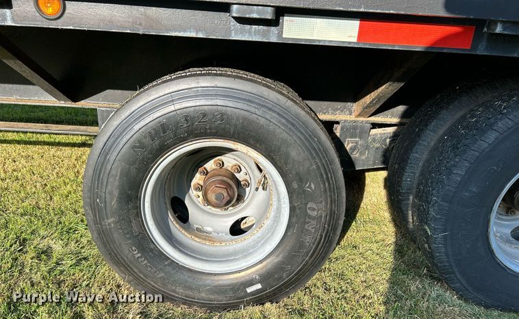 image for item NQ9870 1966 California  boat