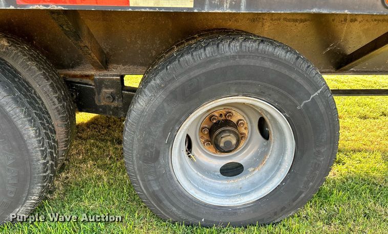 image for item NQ9870 1966 California  boat