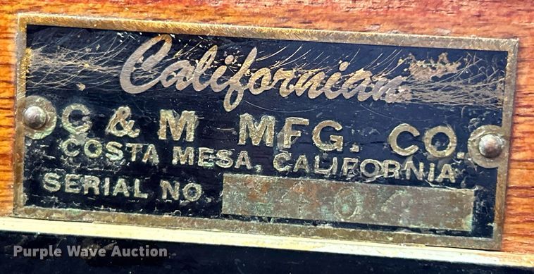 image for item NQ9870 1966 California  boat