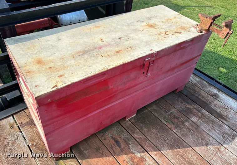 image for item NQ9870 1966 California  boat