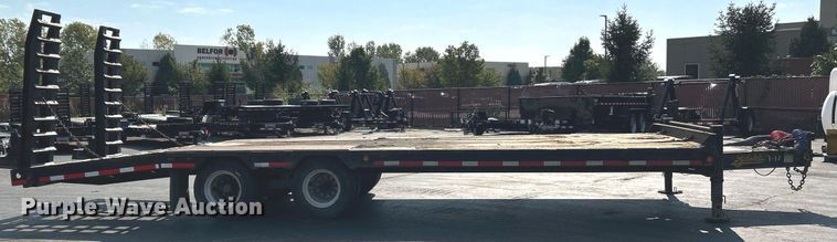 image for item NQ9897 2015 Belshe FB30  equipment trailer