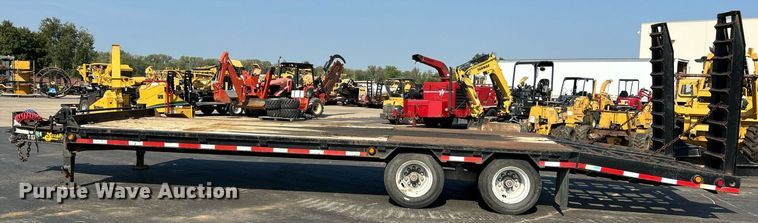 image for item NQ9897 2015 Belshe FB30  equipment trailer