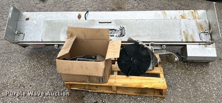 image for item NQ9904 Buyers Salt Dogg  spreader