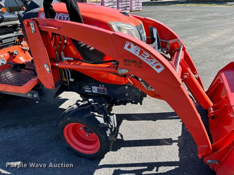 image for item NQ9906 2017 Kubota BX23S  MFWD tractor