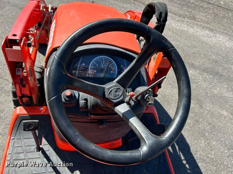 image for item NQ9906 2017 Kubota BX23S  MFWD tractor