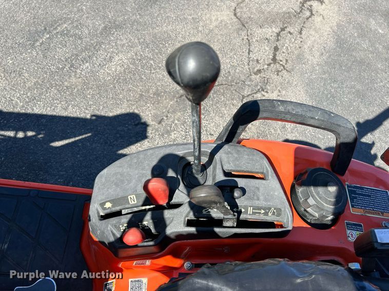 image for item NQ9906 2017 Kubota BX23S  MFWD tractor