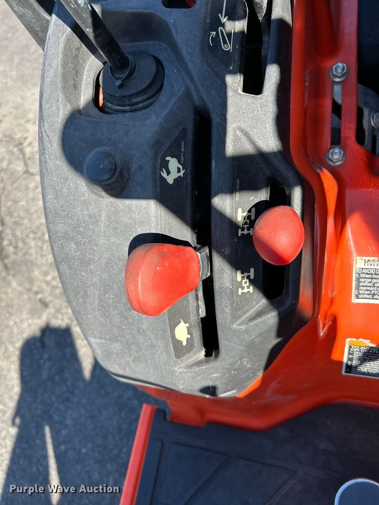 image for item NQ9906 2017 Kubota BX23S  MFWD tractor