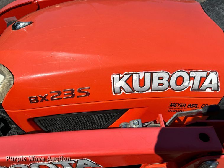 image for item NQ9906 2017 Kubota BX23S  MFWD tractor