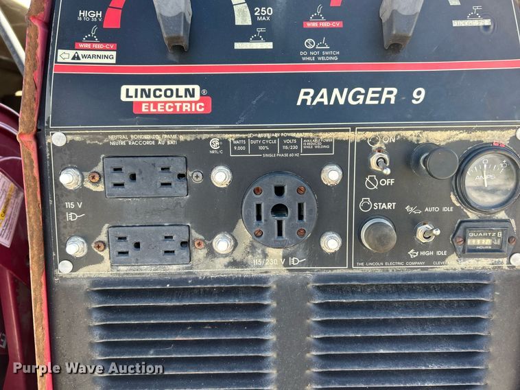 image for item NQ9907 1999 Freightliner FL60  utility / service truck