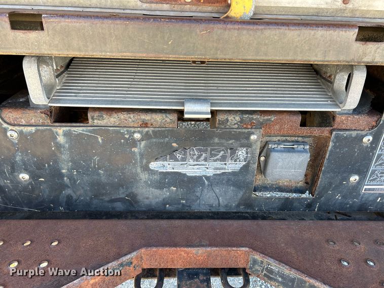 image for item NQ9908 1998 GMC 3500  box truck