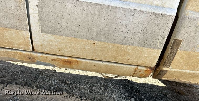 image for item NQ9921 2004 Ford Ranger  SuperCab pickup truck