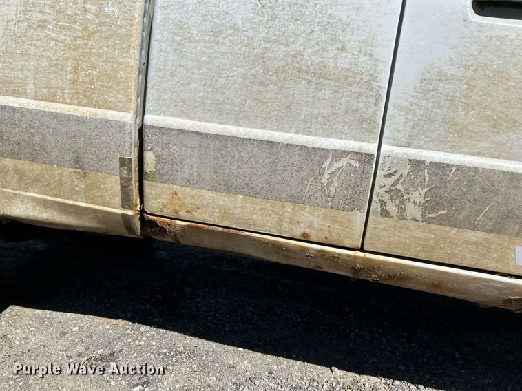 image for item NQ9921 2004 Ford Ranger  SuperCab pickup truck