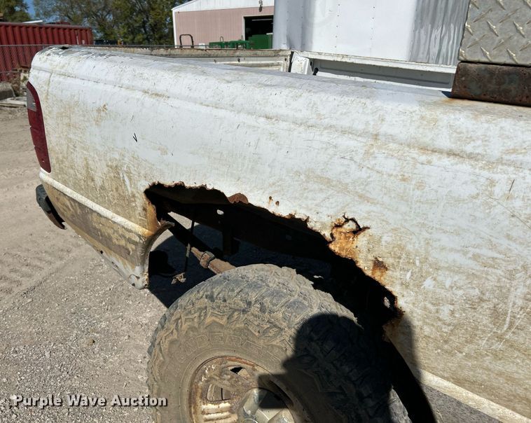 image for item NQ9921 2004 Ford Ranger  SuperCab pickup truck