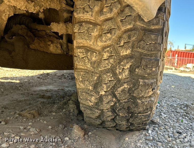 image for item NQ9921 2004 Ford Ranger  SuperCab pickup truck