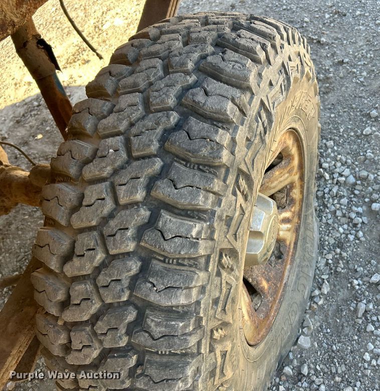 image for item NQ9921 2004 Ford Ranger  SuperCab pickup truck