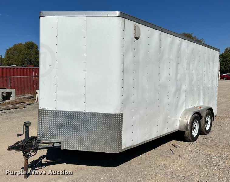 image for item NQ9923 2015 Doolittle FD-304  enclosed cargo trailer
