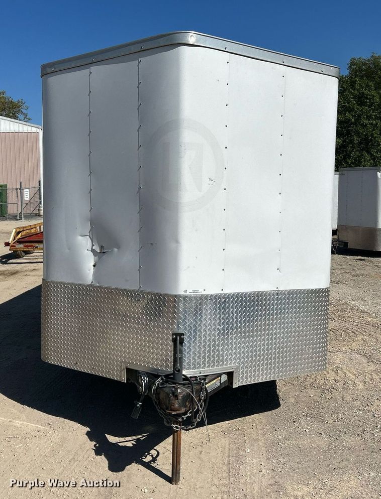 image for item NQ9923 2015 Doolittle FD-304  enclosed cargo trailer