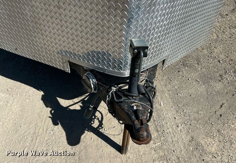 image for item NQ9923 2015 Doolittle FD-304  enclosed cargo trailer