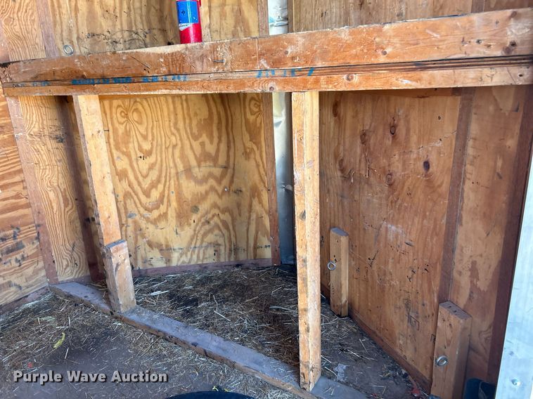 image for item NQ9923 2015 Doolittle FD-304  enclosed cargo trailer