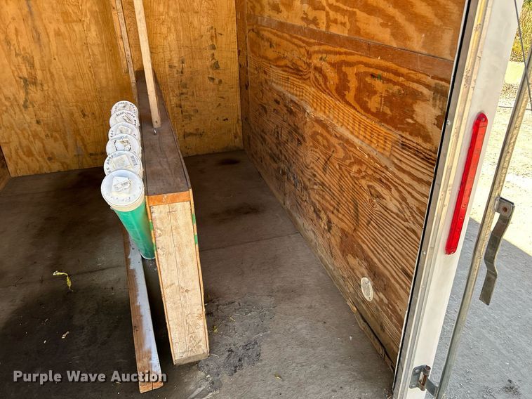 image for item NQ9923 2015 Doolittle FD-304  enclosed cargo trailer