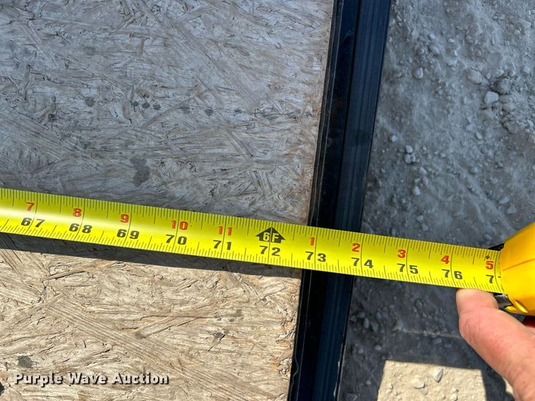 image for item NQ9923 2015 Doolittle FD-304  enclosed cargo trailer