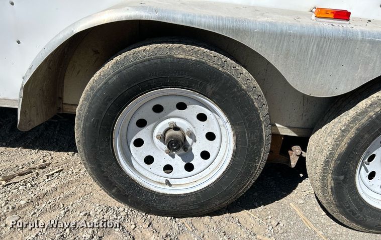 image for item NQ9923 2015 Doolittle FD-304  enclosed cargo trailer