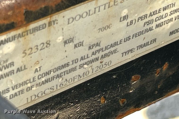 image for item NQ9923 2015 Doolittle FD-304  enclosed cargo trailer