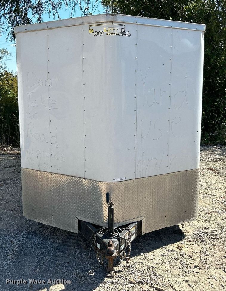 image for item NQ9924 2014 Doolittle FD-304  enclosed cargo trailer