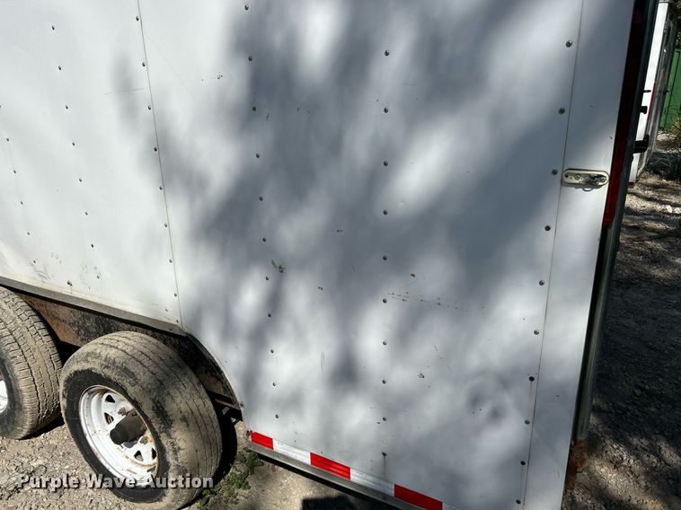 image for item NQ9924 2014 Doolittle FD-304  enclosed cargo trailer