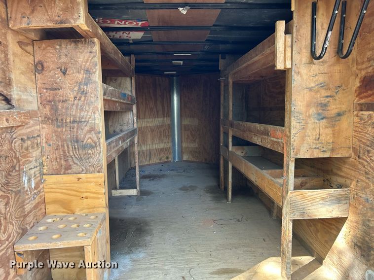 image for item NQ9924 2014 Doolittle FD-304  enclosed cargo trailer