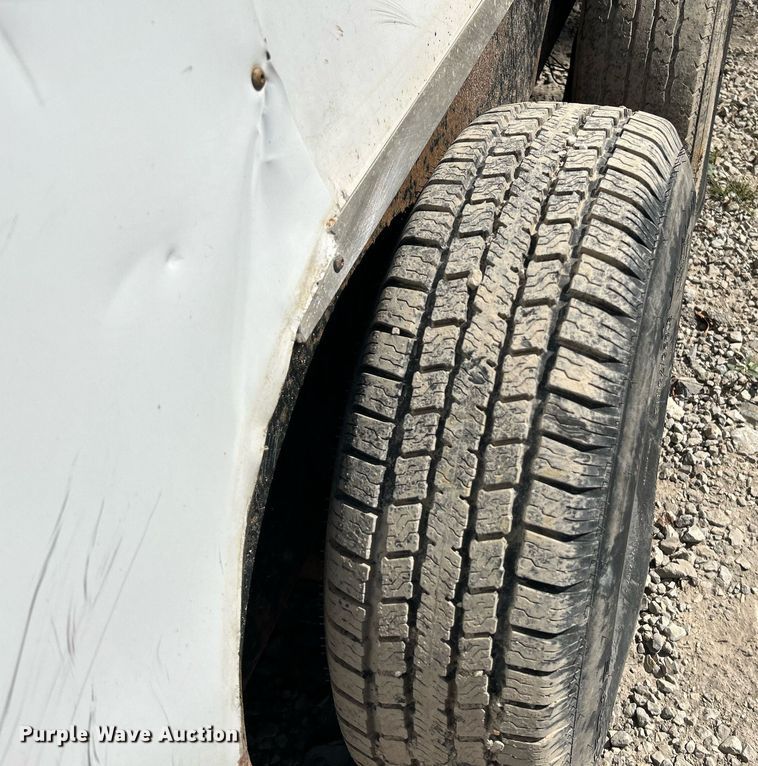 image for item NQ9924 2014 Doolittle FD-304  enclosed cargo trailer