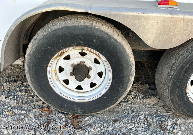 image for item NQ9924 2014 Doolittle FD-304  enclosed cargo trailer