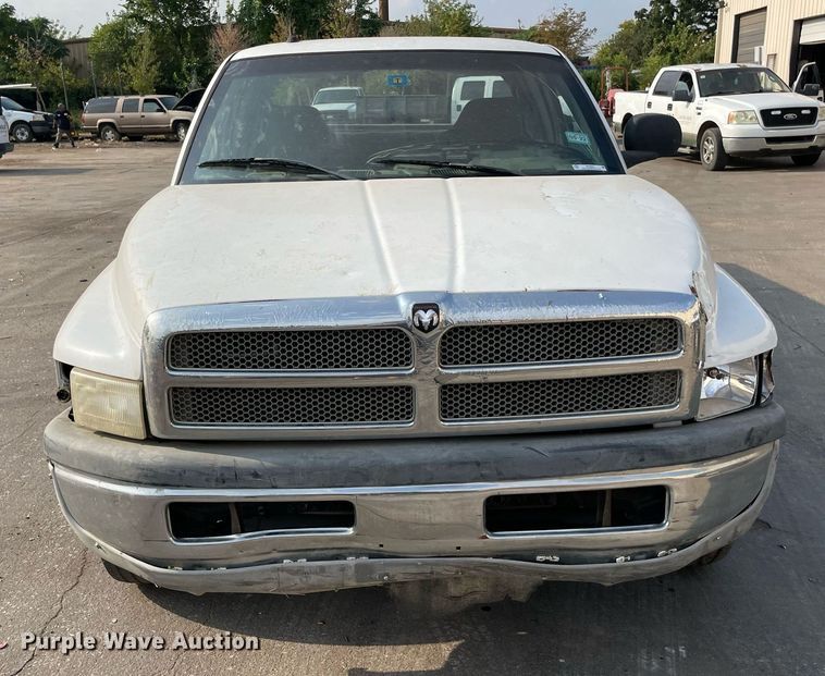 image for item NT9531 2001 Dodge Ram 2500  Quad Cab pickup truck