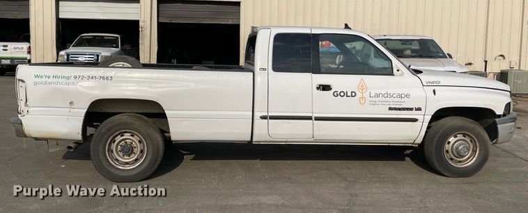 image for item NT9531 2001 Dodge Ram 2500  Quad Cab pickup truck
