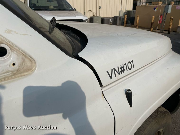 image for item NT9531 2001 Dodge Ram 2500  Quad Cab pickup truck