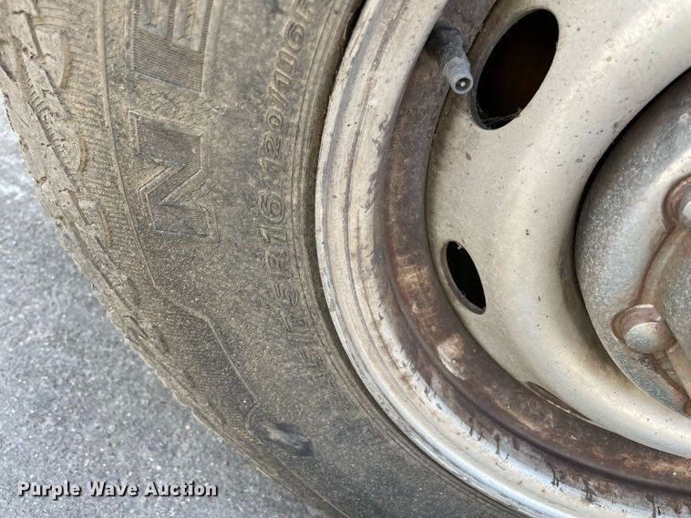 image for item NT9531 2001 Dodge Ram 2500  Quad Cab pickup truck