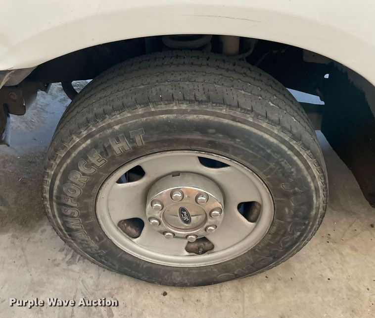 image for item NT9535 2007 Ford F250 Super Duty XL  SuperCab pickup truck