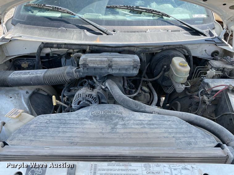 image for item NT9537 2002 Dodge Ram 2500  Quad Cab pickup truck