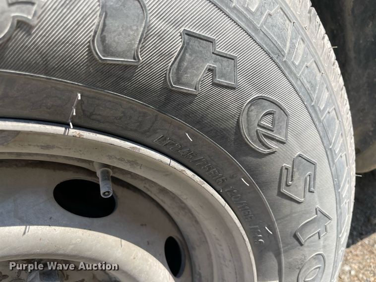 image for item NT9537 2002 Dodge Ram 2500  Quad Cab pickup truck