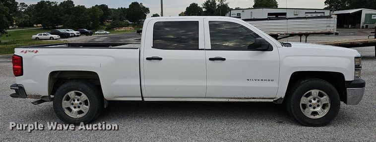 image for item NT9819 2014 Chevrolet Silverado 1500  Crew Cab pickup truck