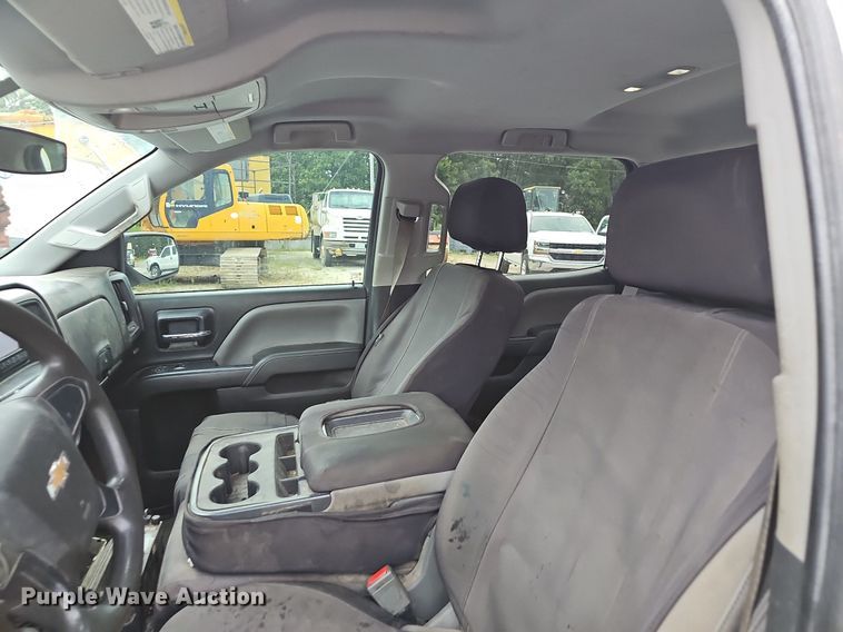 image for item NT9819 2014 Chevrolet Silverado 1500  Crew Cab pickup truck