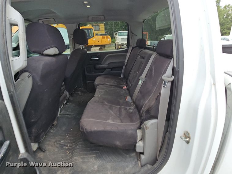 image for item NT9819 2014 Chevrolet Silverado 1500  Crew Cab pickup truck