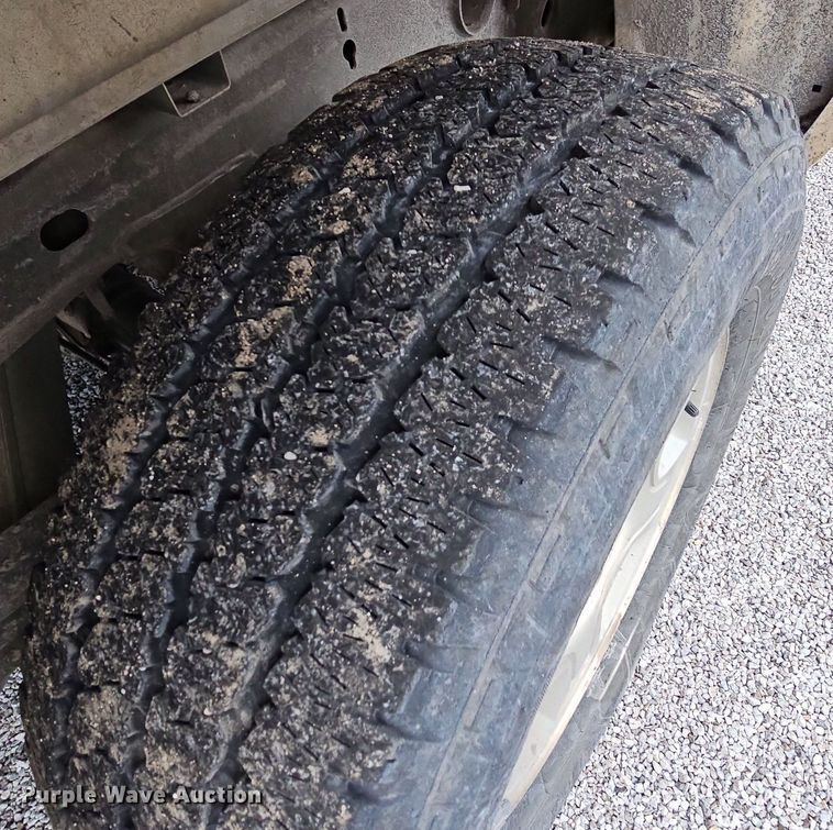 image for item NT9819 2014 Chevrolet Silverado 1500  Crew Cab pickup truck