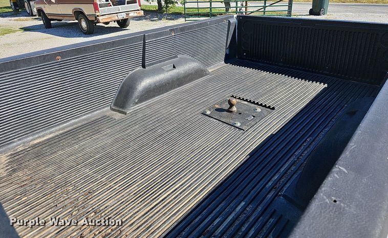 image for item NT9992 1998 Dodge 2500  Club Cab pickup truck